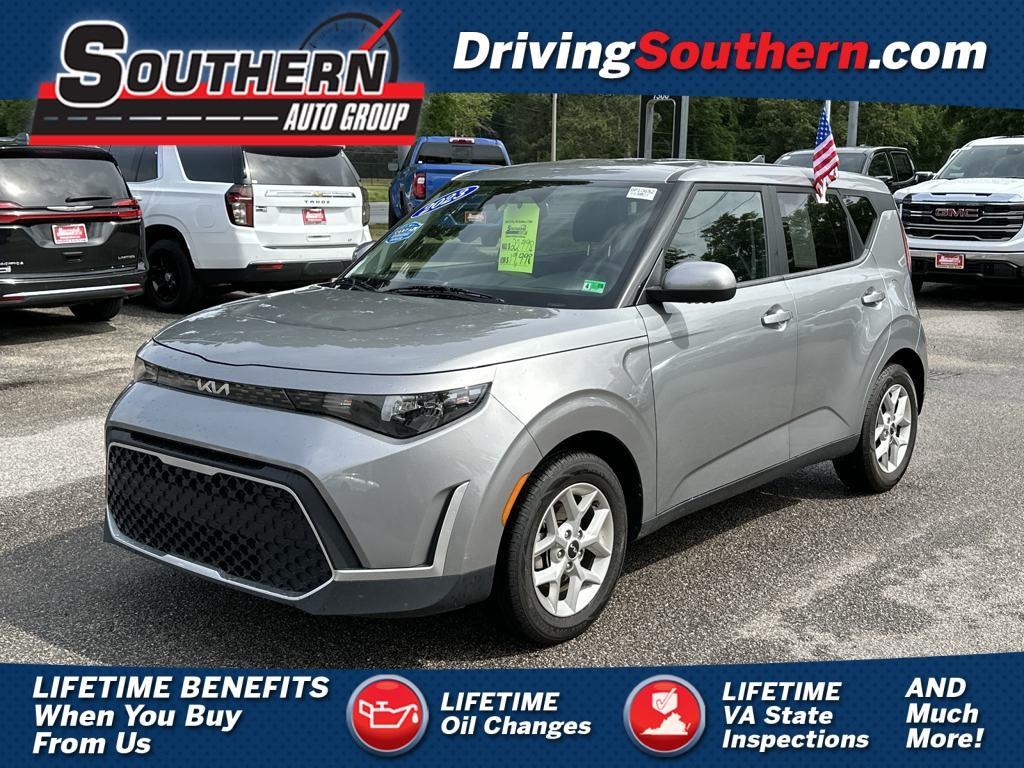 used 2023 Kia Soul car, priced at $17,466