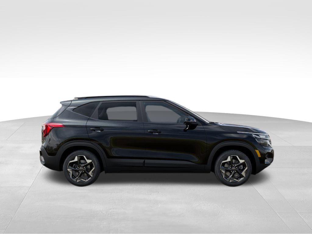 new 2025 Kia Seltos car, priced at $27,920