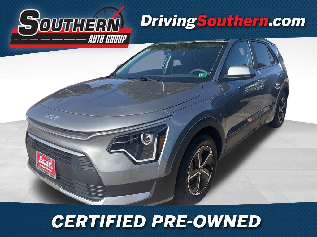 used 2025 Kia Niro car, priced at $24,399
