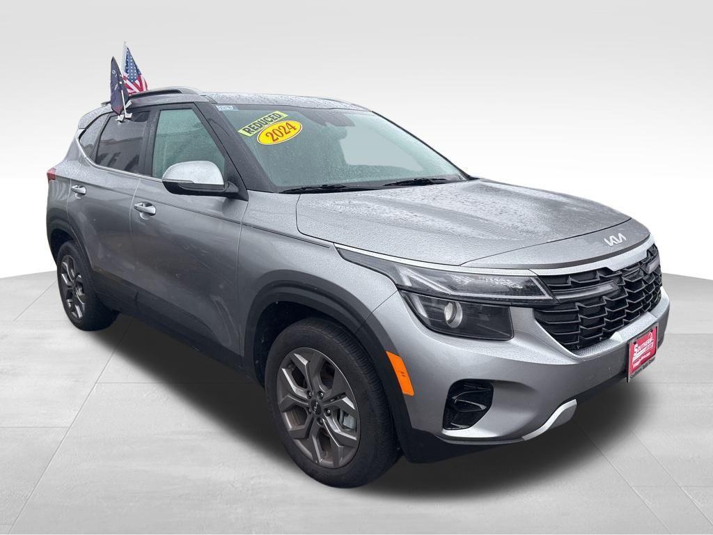 used 2024 Kia Seltos car, priced at $22,400