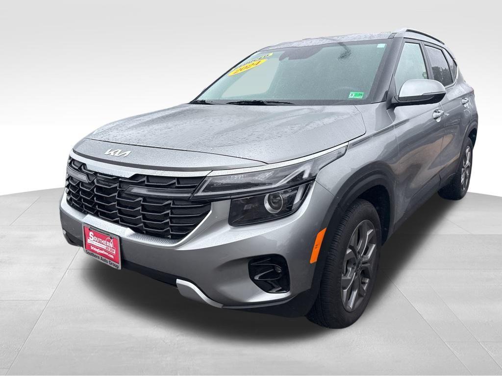 used 2024 Kia Seltos car, priced at $22,400