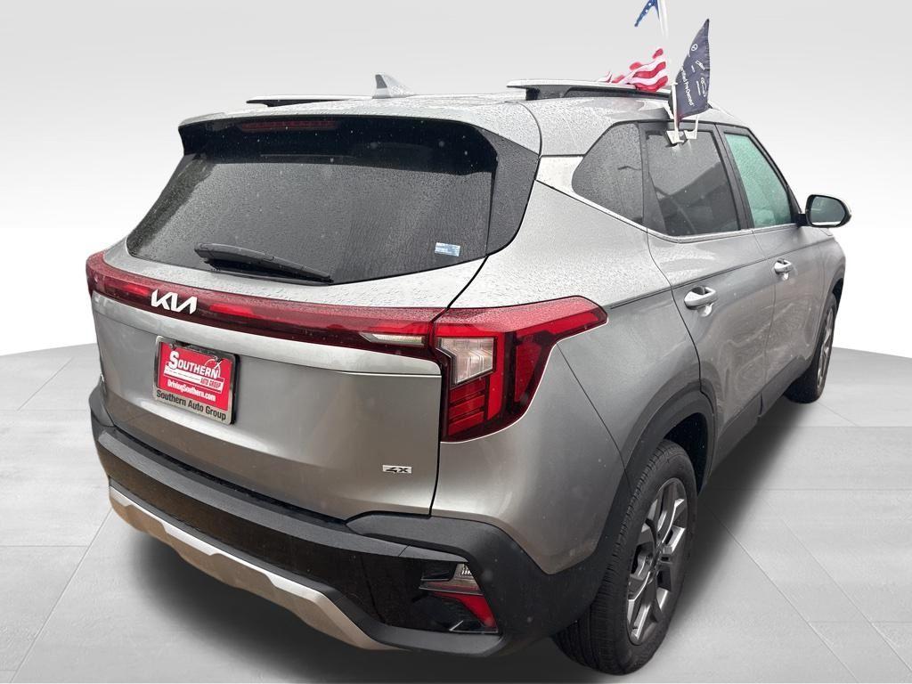 used 2024 Kia Seltos car, priced at $22,400