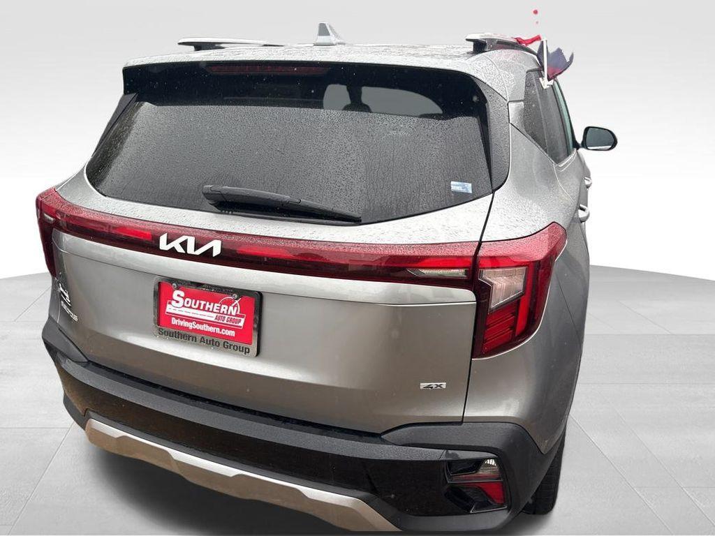 used 2024 Kia Seltos car, priced at $22,400
