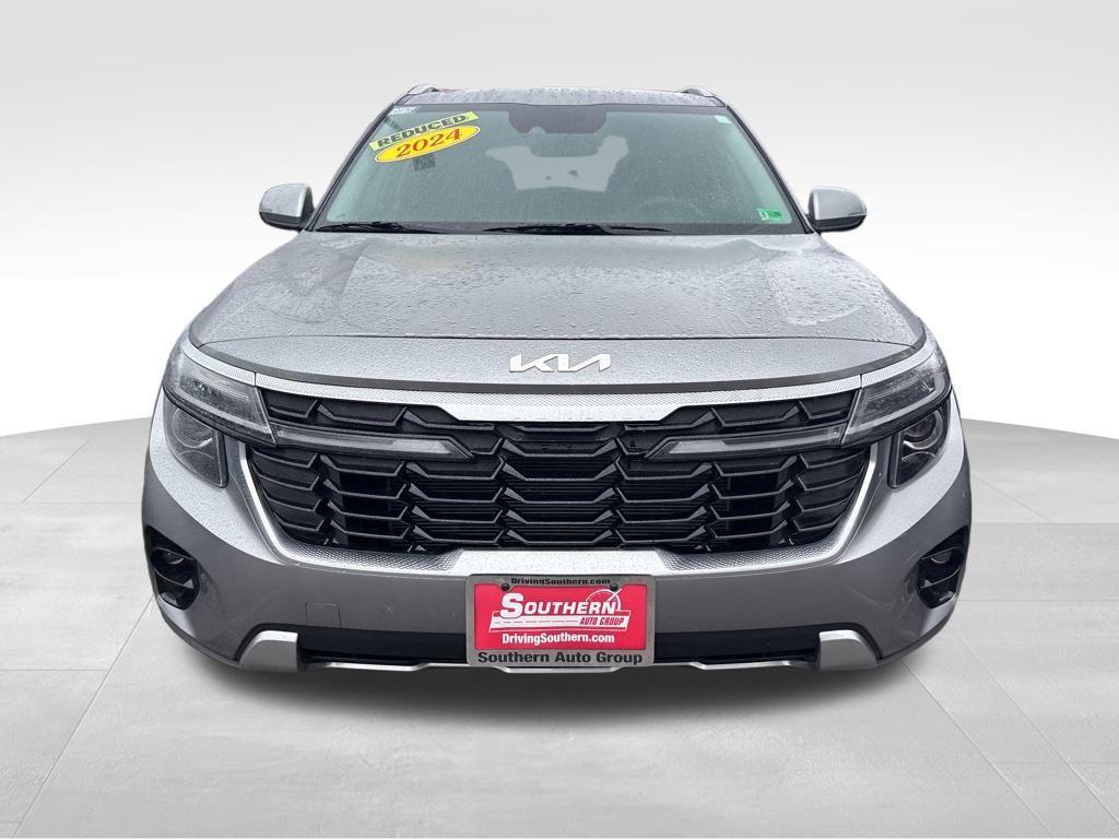 used 2024 Kia Seltos car, priced at $22,400
