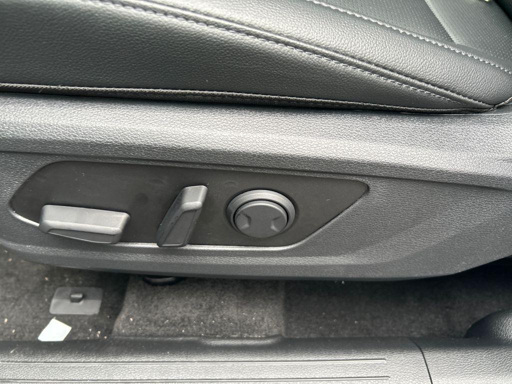 new 2026 Kia Sportage car, priced at $31,903