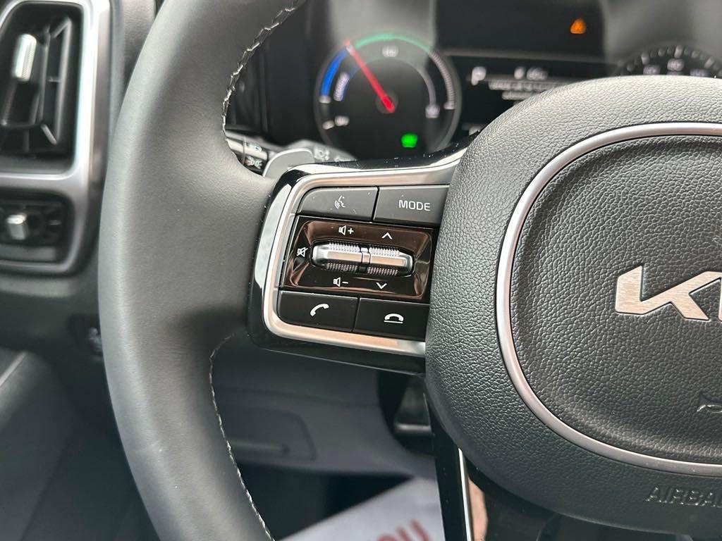 used 2023 Kia Sorento Hybrid car, priced at $36,998