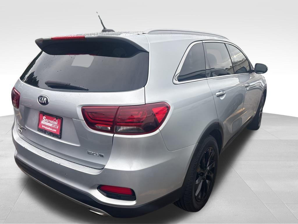 used 2020 Kia Sorento car, priced at $23,895