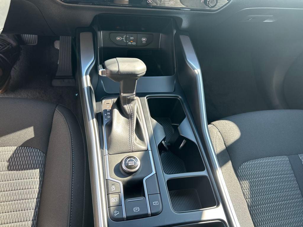 new 2026 Kia Sorento car, priced at $33,870