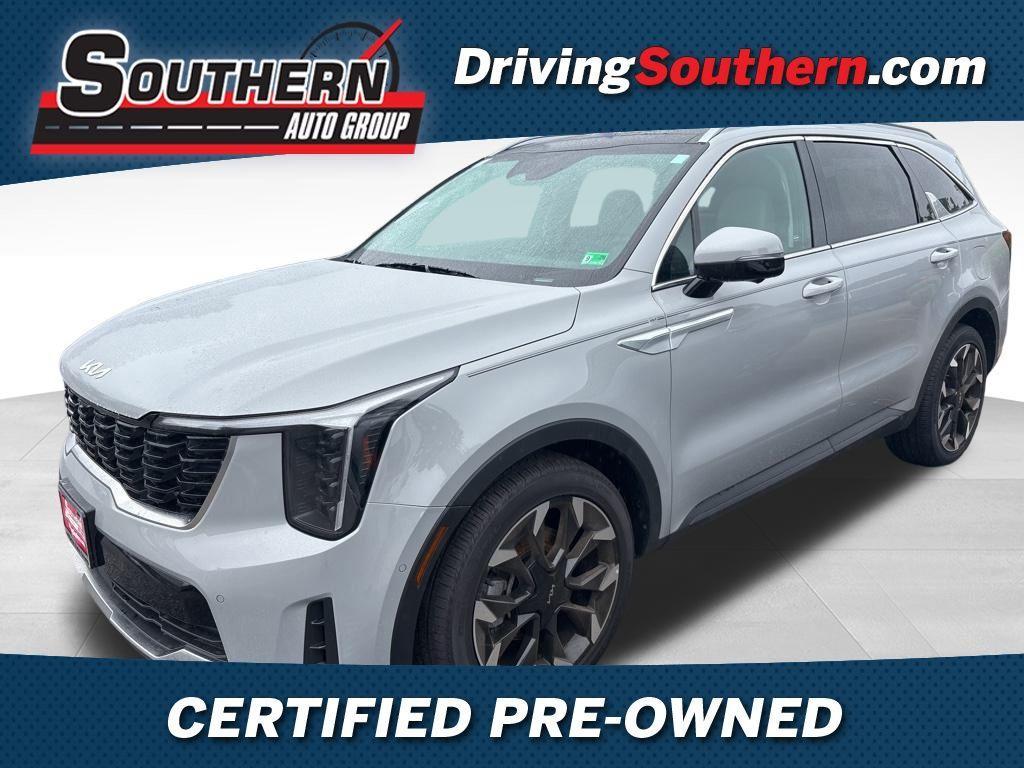 used 2024 Kia Sorento car, priced at $32,100