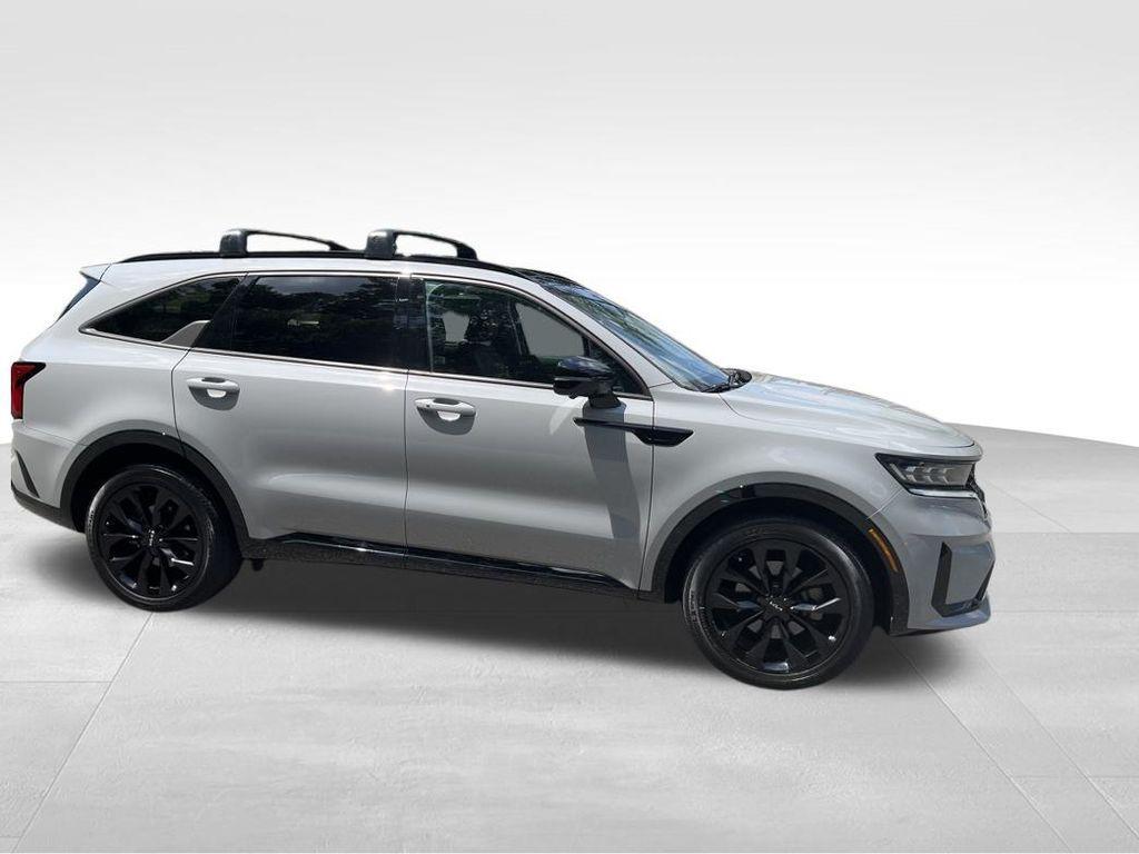 used 2022 Kia Sorento car, priced at $33,995