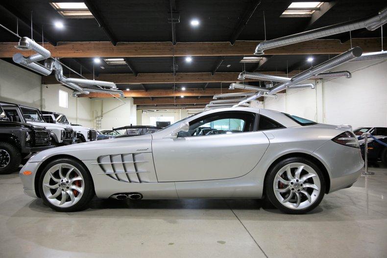 used 2006 Mercedes-Benz SLR McLaren car