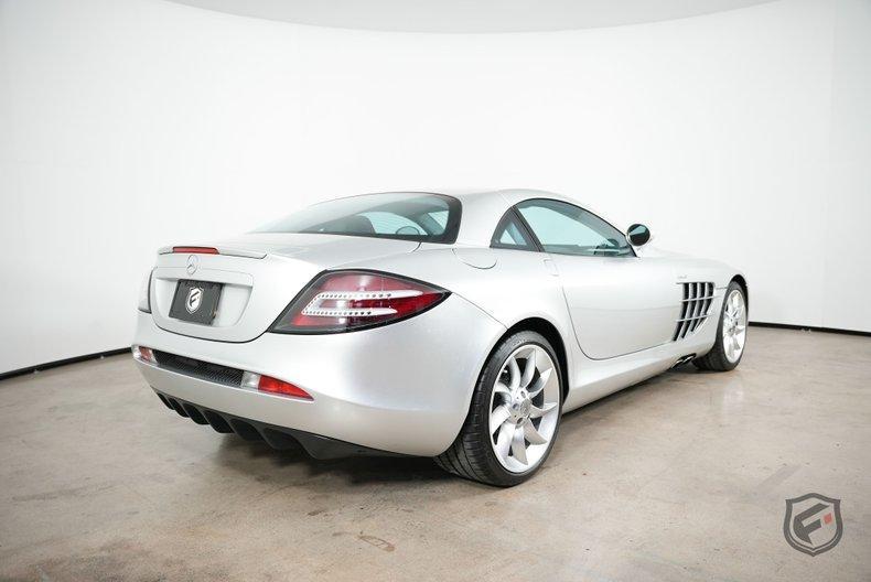 used 2005 Mercedes-Benz SLR McLaren car