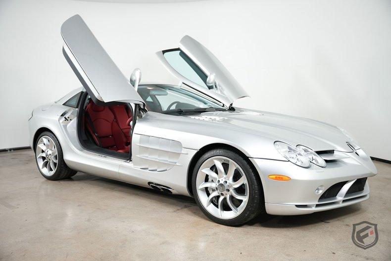 used 2005 Mercedes-Benz SLR McLaren car