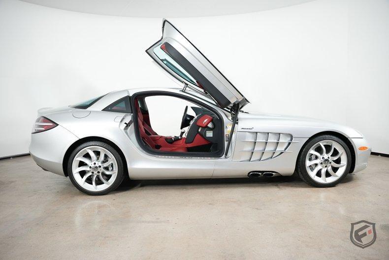 used 2005 Mercedes-Benz SLR McLaren car