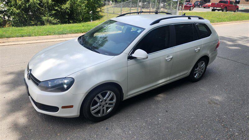 used 2013 Volkswagen Jetta SportWagen car, priced at $8,000