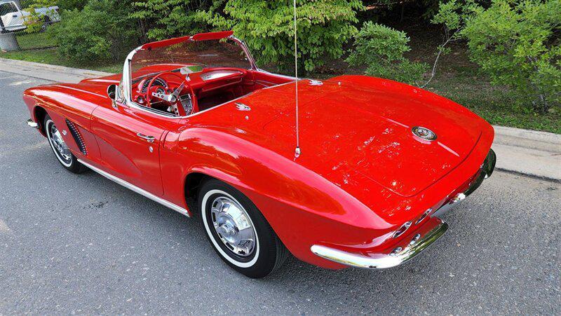 used 1962 Chevrolet Corvette car, priced at $135,500