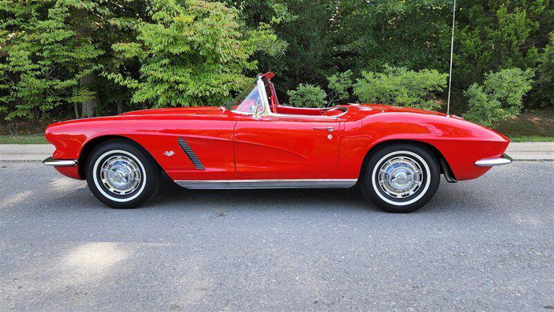 used 1962 Chevrolet Corvette car, priced at $135,500