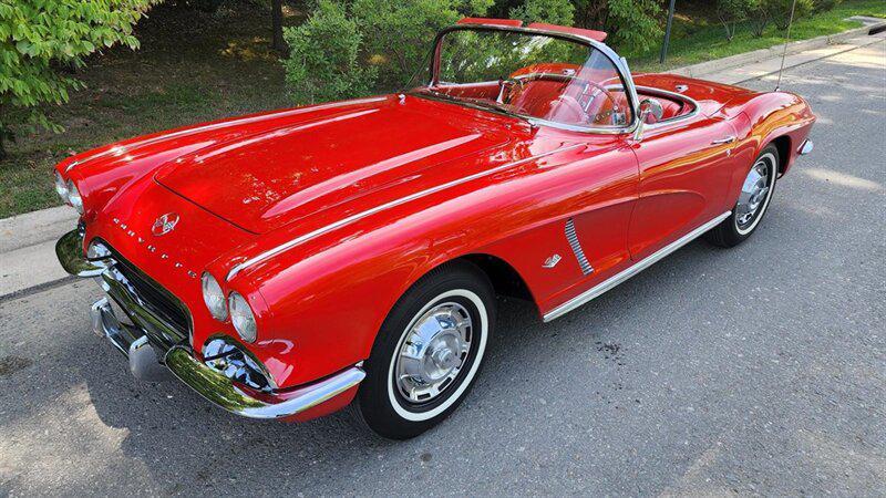 used 1962 Chevrolet Corvette car, priced at $135,500