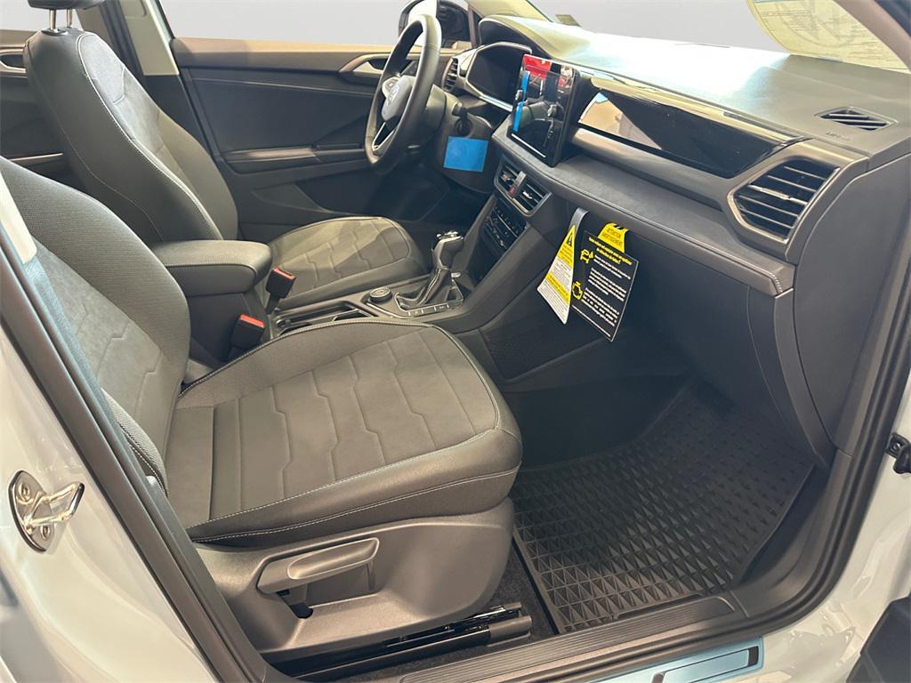 new 2025 Volkswagen Taos car, priced at $32,443