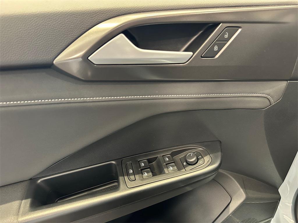 new 2025 Volkswagen Taos car, priced at $32,443