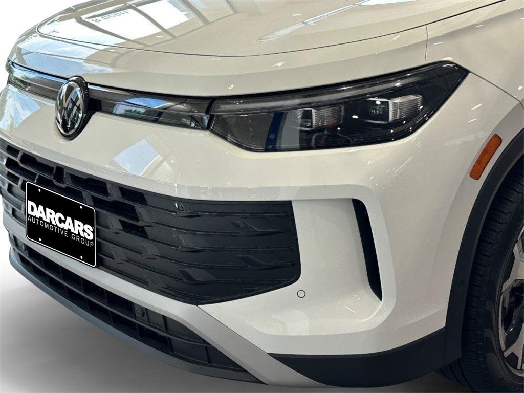 new 2025 Volkswagen Tiguan car, priced at $31,130
