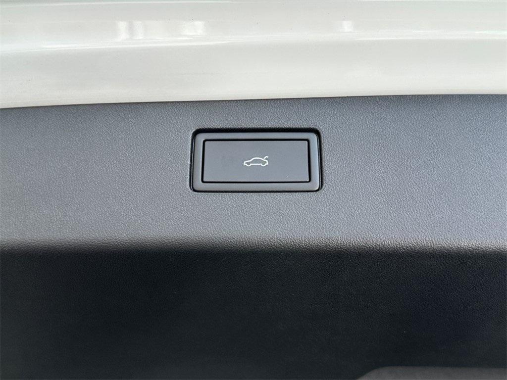 new 2025 Volkswagen Tiguan car, priced at $31,130