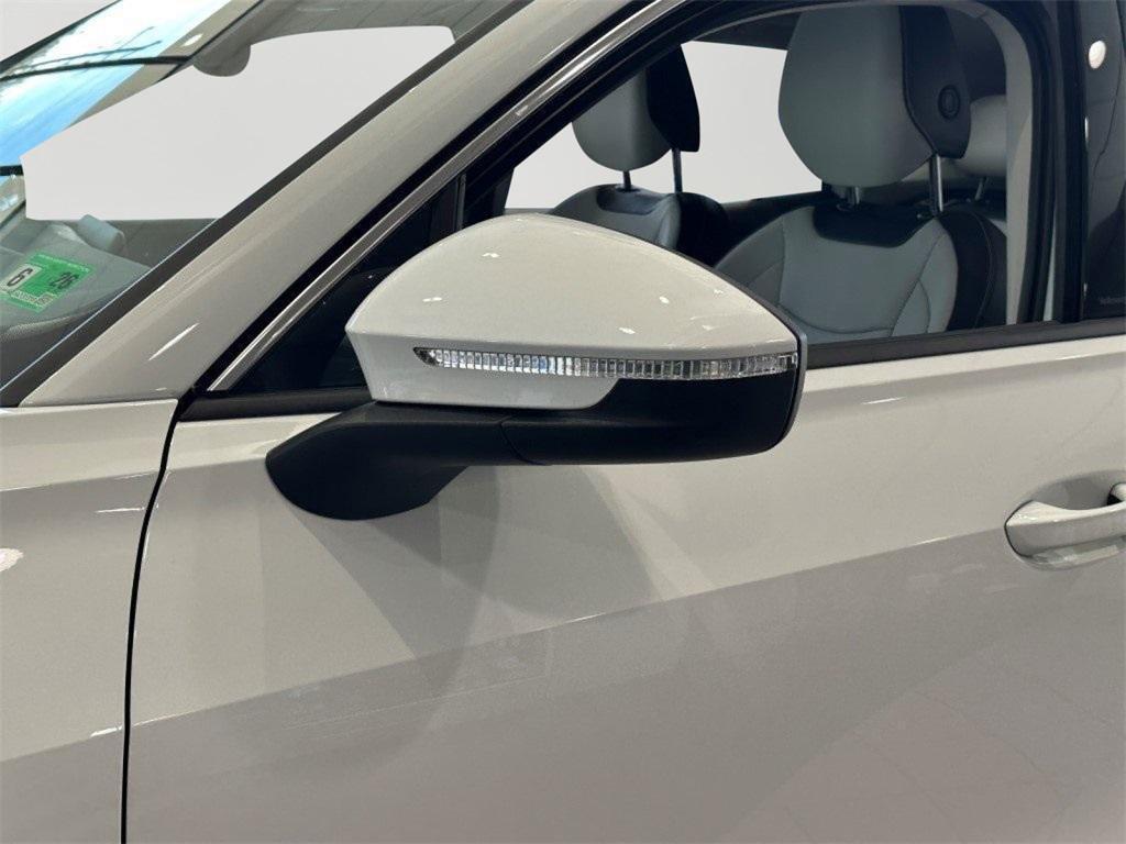 new 2025 Volkswagen Tiguan car, priced at $31,130