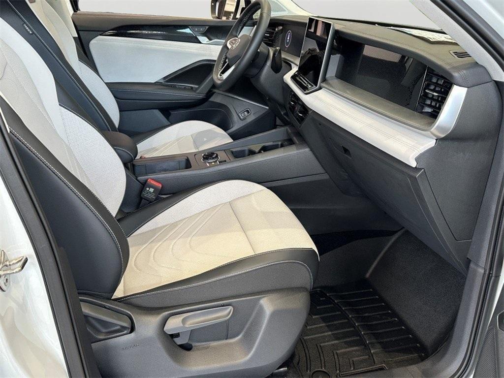 new 2025 Volkswagen Tiguan car, priced at $31,130