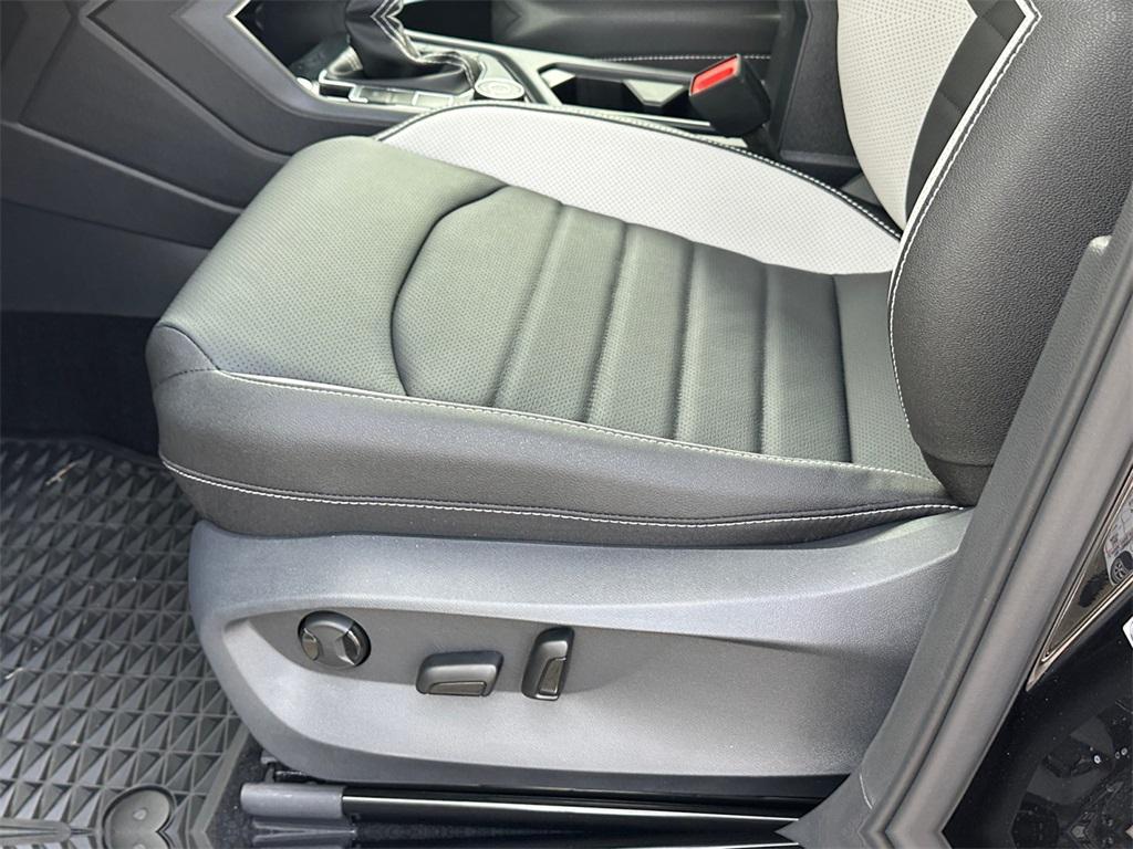 new 2025 Volkswagen Taos car, priced at $35,096