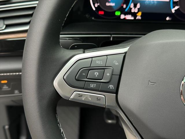 new 2025 Volkswagen Atlas car, priced at $41,478