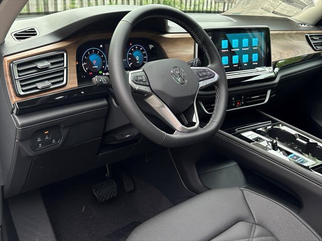 new 2025 Volkswagen Atlas car, priced at $41,478