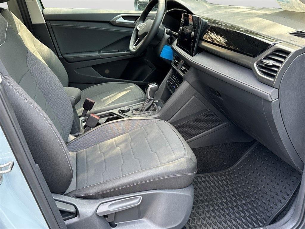 new 2025 Volkswagen Taos car, priced at $33,053