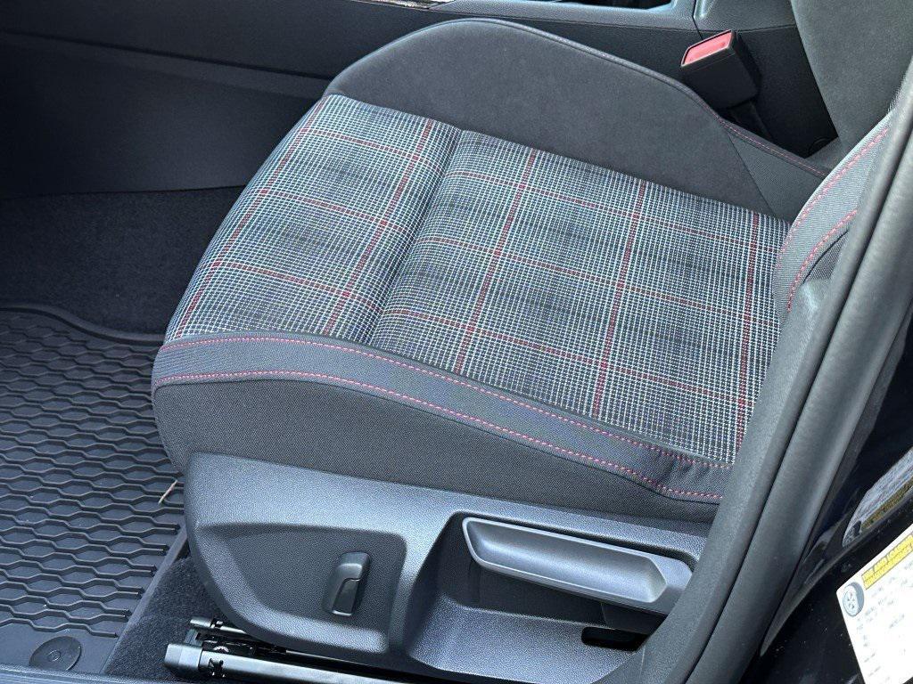 new 2025 Volkswagen Golf GTI car, priced at $34,075