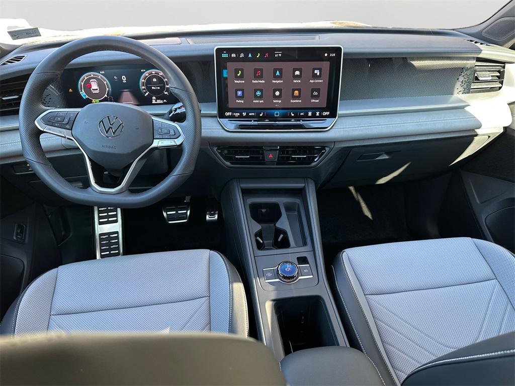 new 2025 Volkswagen Tiguan car, priced at $37,430