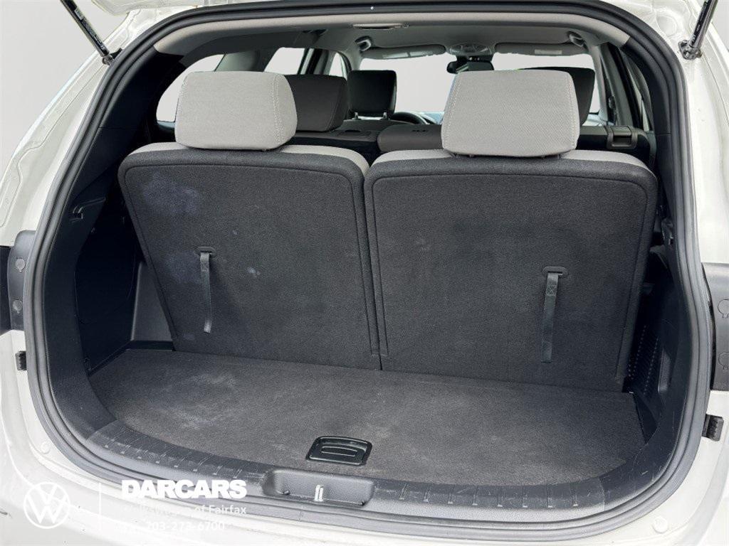 used 2017 Hyundai Santa Fe car, priced at $11,895