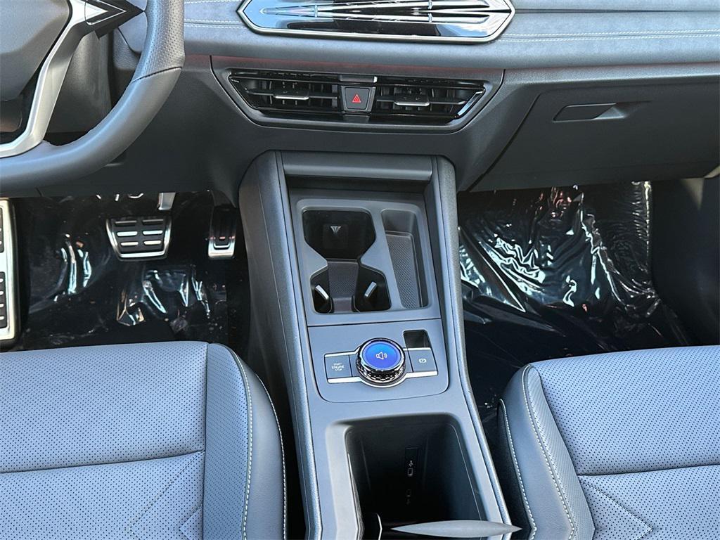 new 2026 Volkswagen Tiguan car, priced at $41,292