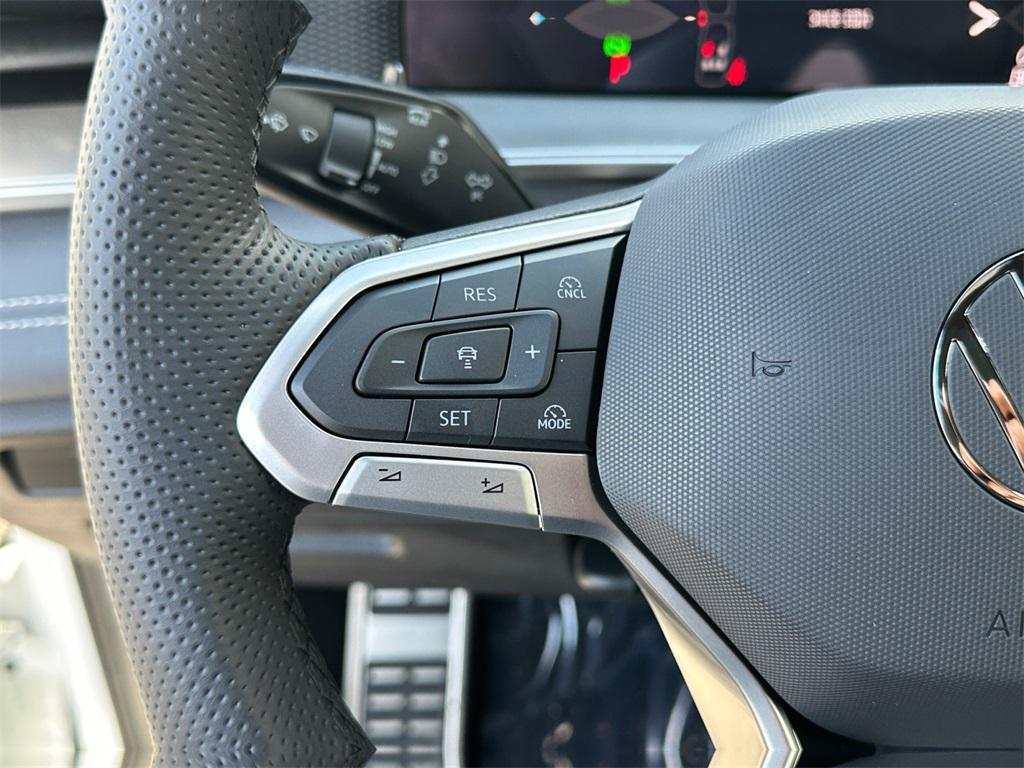 new 2026 Volkswagen Tiguan car, priced at $41,292