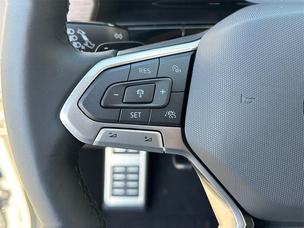 new 2026 Volkswagen Atlas car, priced at $55,844