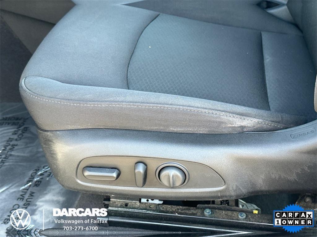 used 2017 Chevrolet Malibu car, priced at $6,195