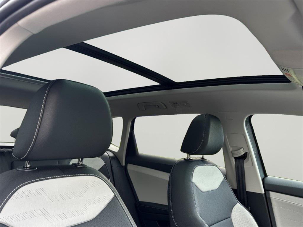 new 2025 Volkswagen Taos car, priced at $37,511