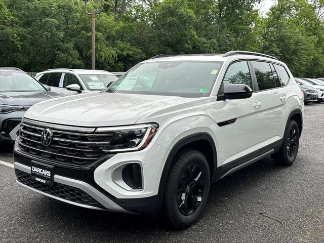 new 2025 Volkswagen Atlas car, priced at $45,334