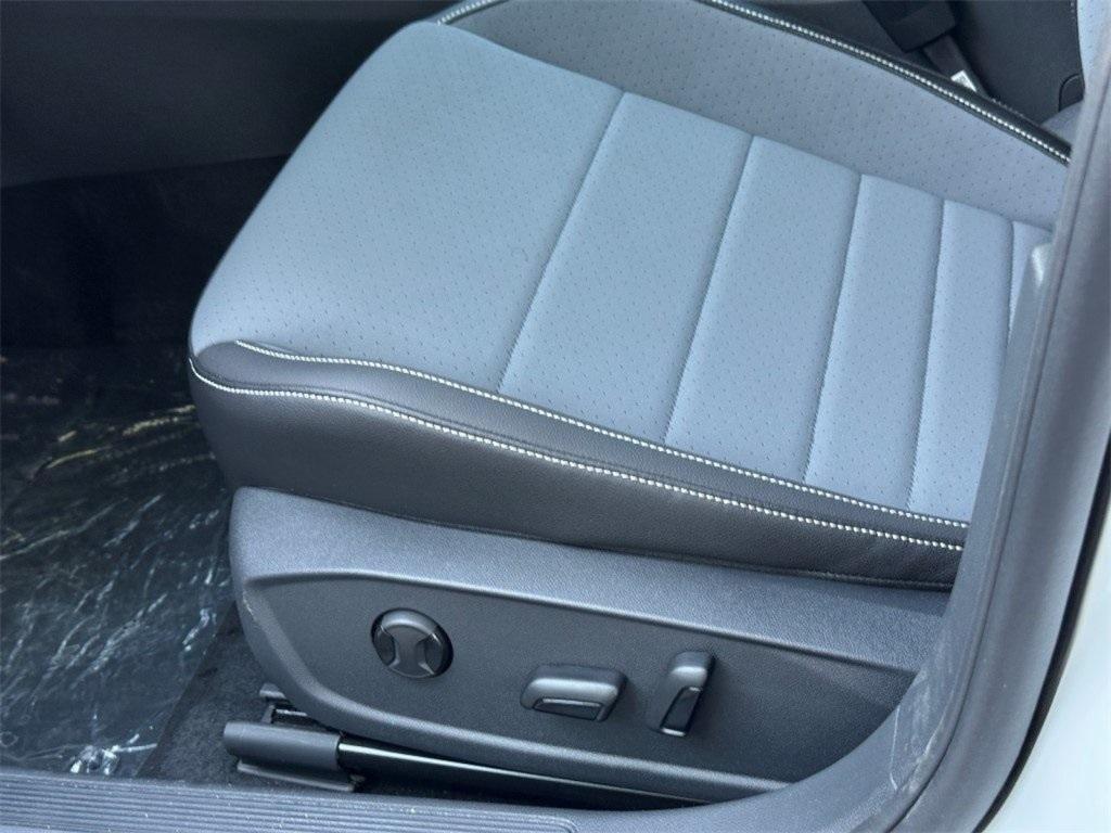 new 2025 Volkswagen Jetta car, priced at $27,089
