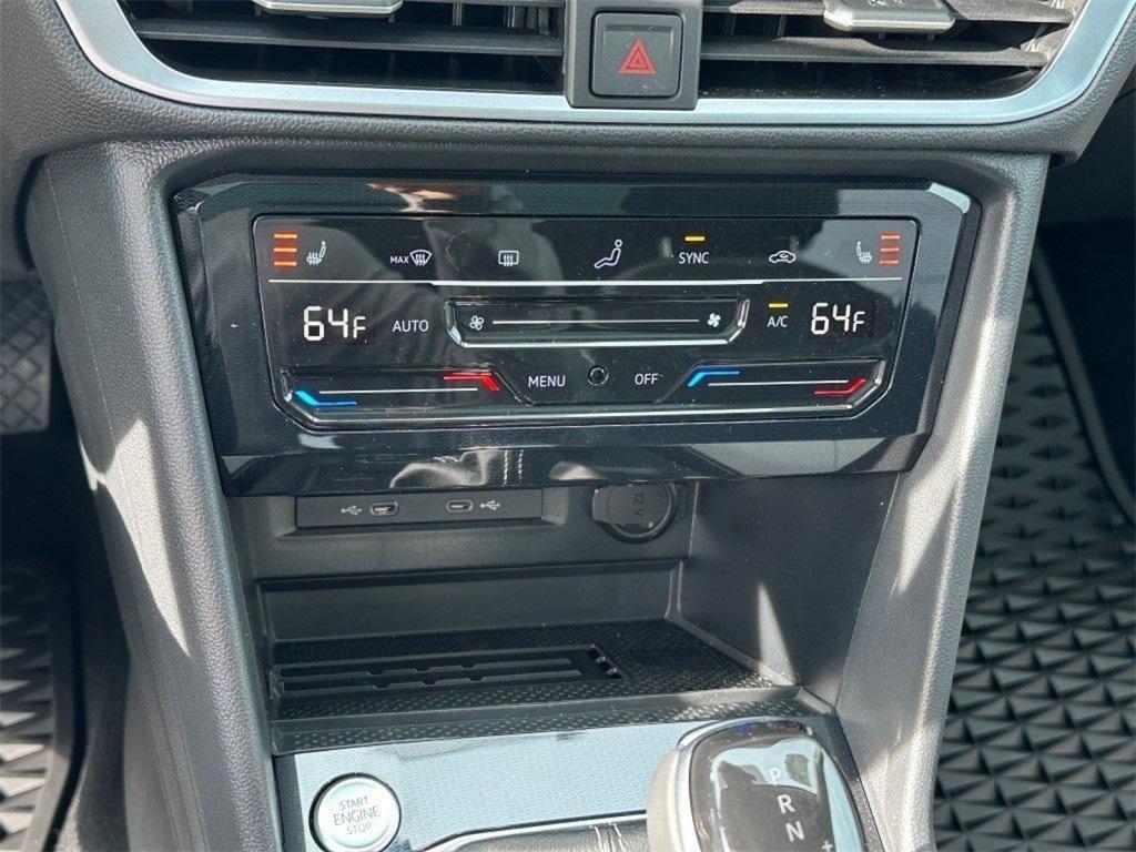 new 2025 Volkswagen Taos car, priced at $31,906