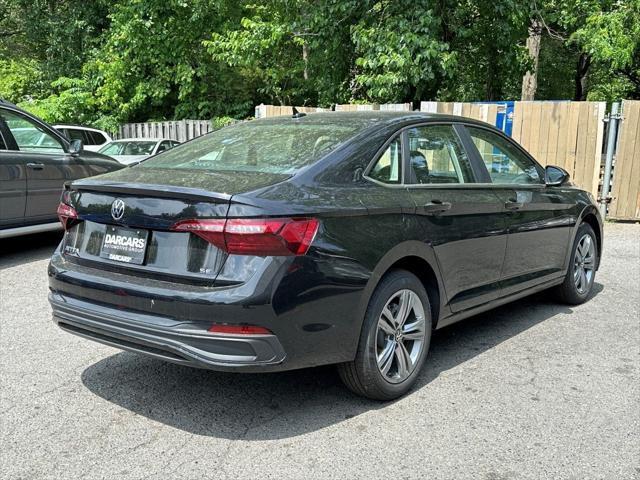 new 2024 Volkswagen Jetta car, priced at $24,335