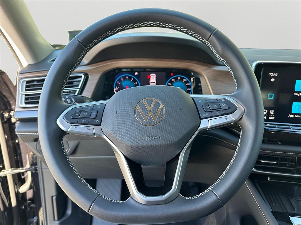 new 2026 Volkswagen Atlas car, priced at $43,388