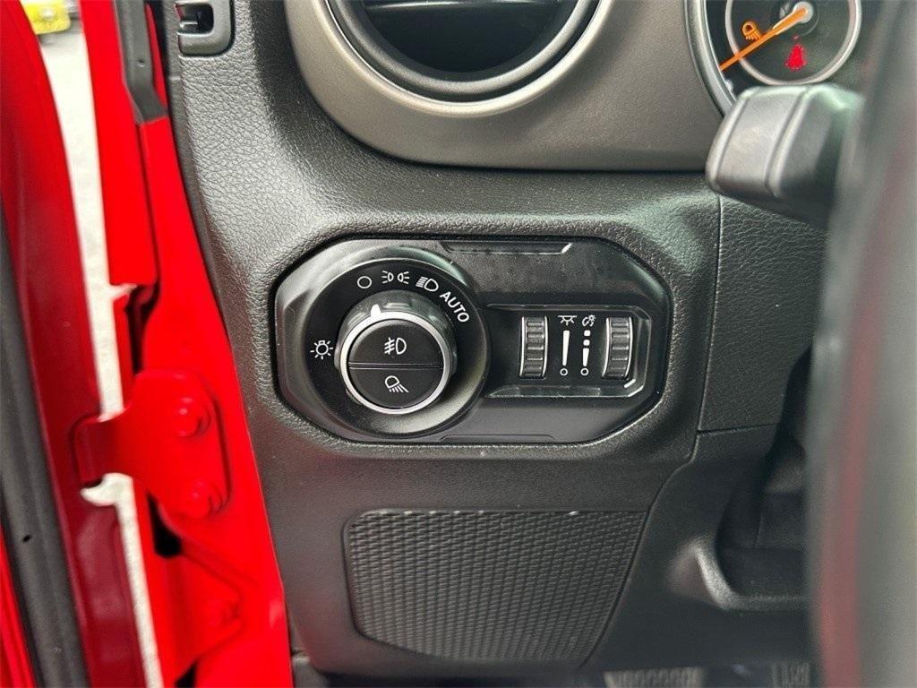 used 2020 Jeep Gladiator car, priced at $24,995