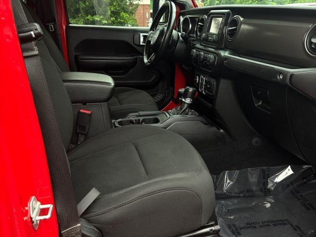 used 2020 Jeep Gladiator car, priced at $25,851