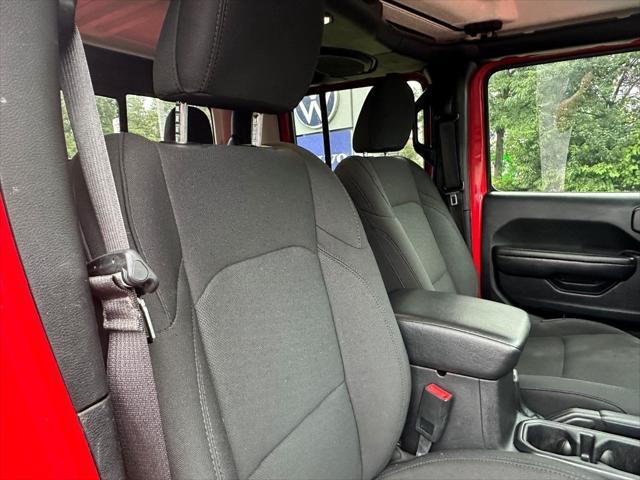 used 2020 Jeep Gladiator car, priced at $25,851