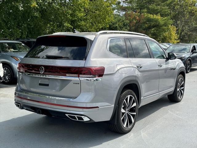 new 2024 Volkswagen Atlas car, priced at $49,772