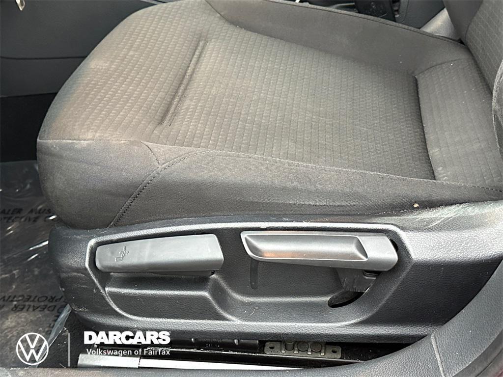 used 2015 Volkswagen Jetta car, priced at $9,652